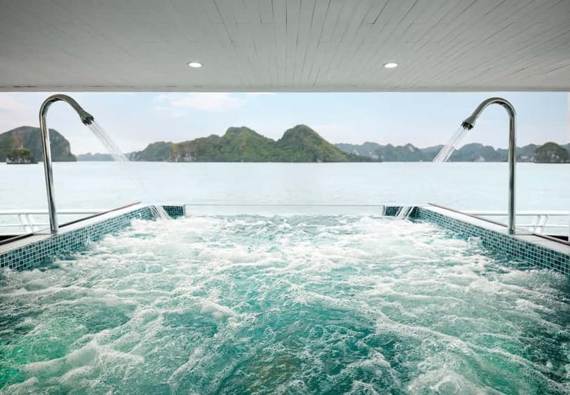 Ha Long Bay- Deluxe Day Cruise, Lunch& Kayaking&Sunset party - Titop Island: swim or climb for the panorama