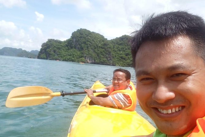Ha Long Bay Six Hours Trip Kayaking & Swimming on Beach - Beach swimming and the best kind of break: getting cooled off