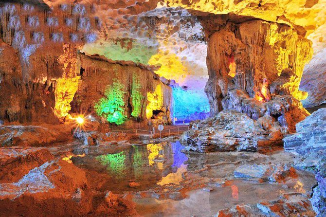 Ha Long Full Day Deluxe Trip - Long Route (6-Hour Trip) - Titop Island: beach time plus a viewpoint climb