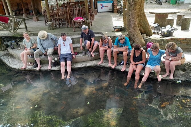 Ha noi: 3D- Halong, Lan ha bay classic cruise, Ninh Binh full day - Entering Ha Long Venezia: what the cruise day feels like