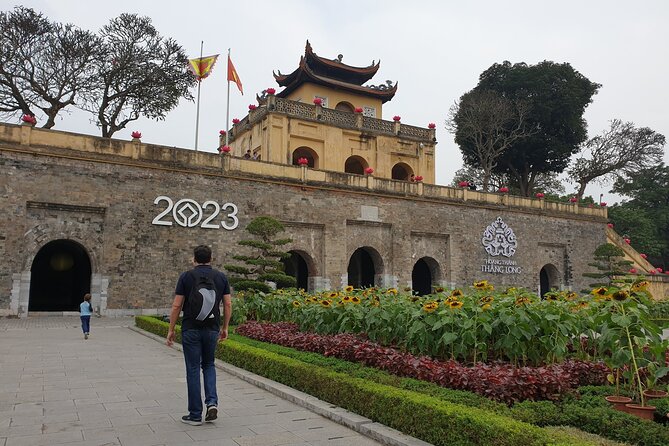 Ha Noi Exclusive City Tour Full Day (1D) - Temple of Literature: Hanoi’s early “classroom energy”