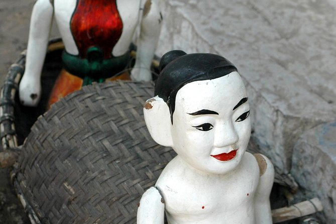 Ha Noi Night Tour And Water Puppet Show - The market stop: what you’ll actually see (and what to watch for)