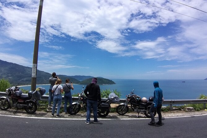HAI VAN PASS MOTORBIKE TOUR - Top Gear Experience - Lang Co Beach: lunch with sea views, not a rushed tourist trap