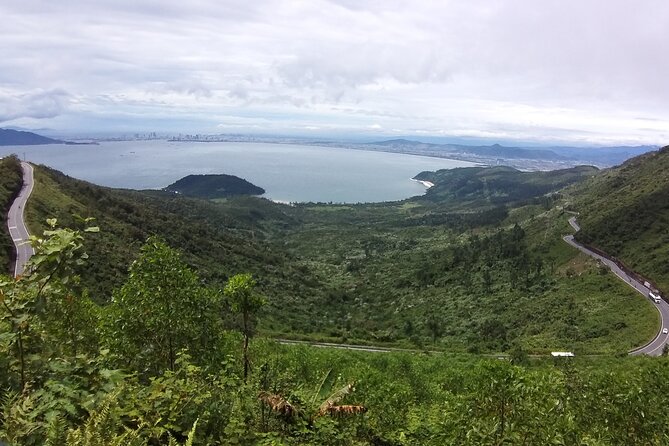 HAI VAN PASS MOTORBIKE TOUR - Top Gear Experience - Hai Van Pass: photo stops plus the main ride segments