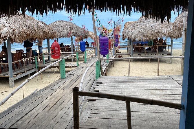 Hai Van Pass Tour by Motorbike from Da Nang-Hoi An-Hue - Lap An Lagoon and the oyster farm view