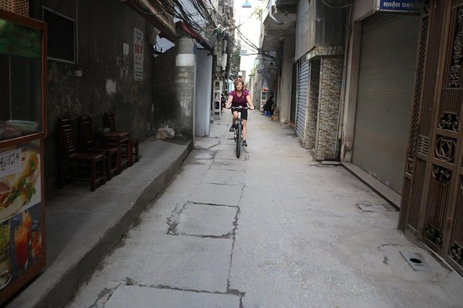 Half-Day Bicycle Tour Combine City & Countryside + Train Street - Getting Set Up in the Old Quarter Without Stress