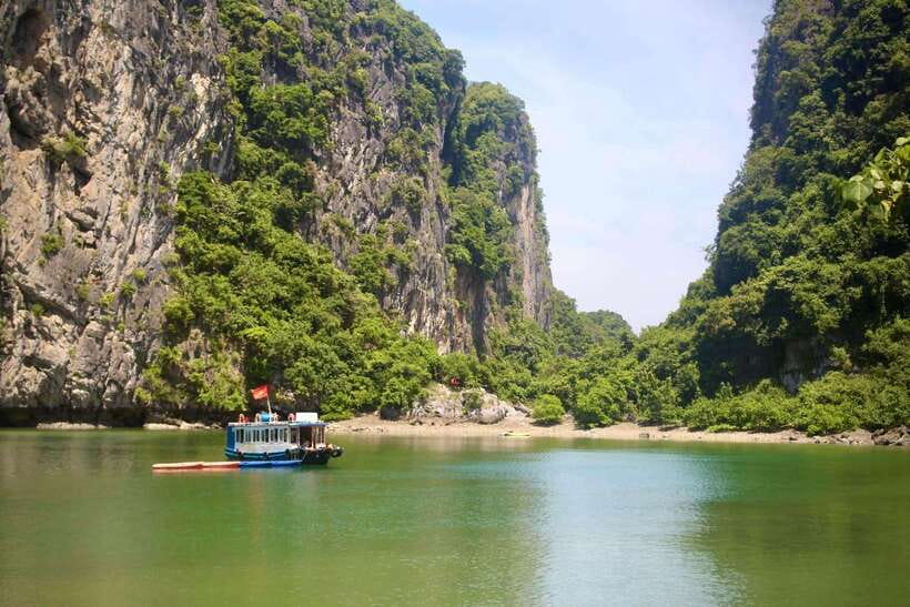 Half day Lan Ha Bay excursion ( 4 hours ): Kayaking, Snorkel - Price and value: is $64 worth 4 hours on the water?