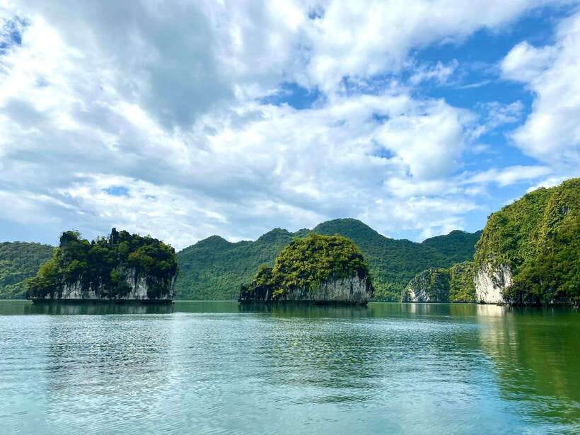 Half day Lan Ha Bay excursion ( 4 hours ): Kayaking, Snorkel - Who should book this Lan Ha kayaking and snorkeling tour