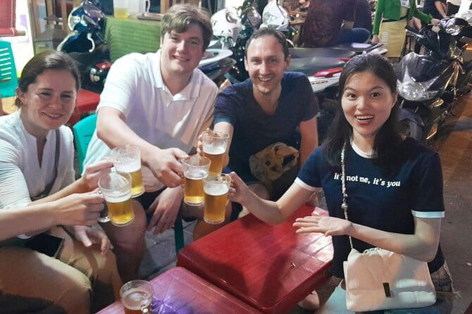 Half-Day Mindfulness Meditation Retreat in Hanoi - Walking meditation: calm you can feel with your feet