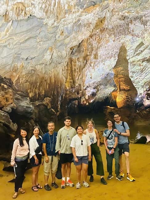 Half-Day Phong Nha Cave Adventure by Dragon Boat - Guide commentary in plain English: making cave geology less confusing