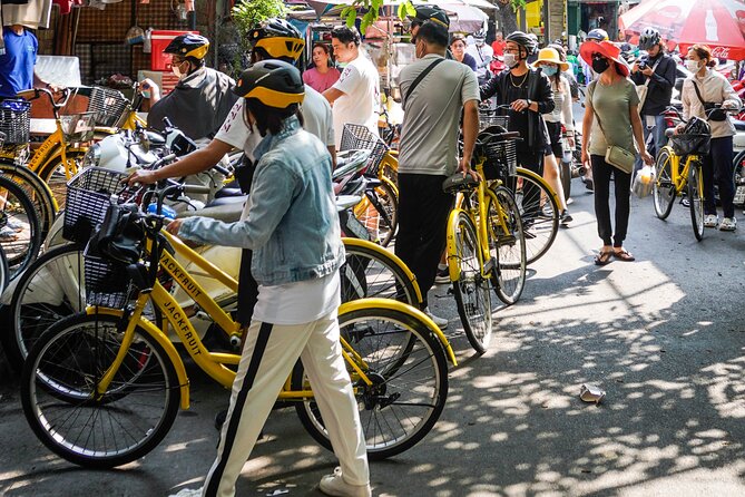 Half Day - Saigon Off-the-Beaten-Path - City Cycling Tour - Guides who make traffic feel manageable: Christian and Duc’s style
