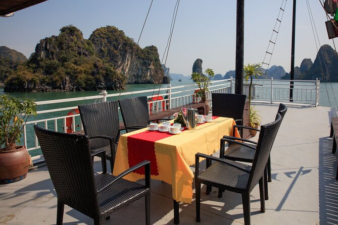 Halong 6 hours Boat tour with Cave, Kayak, lunch, transfer high-way from Hanoi - Cruise Port Pit Stop: The Pearl/Bamboo Shop + Farm/Factory Stop