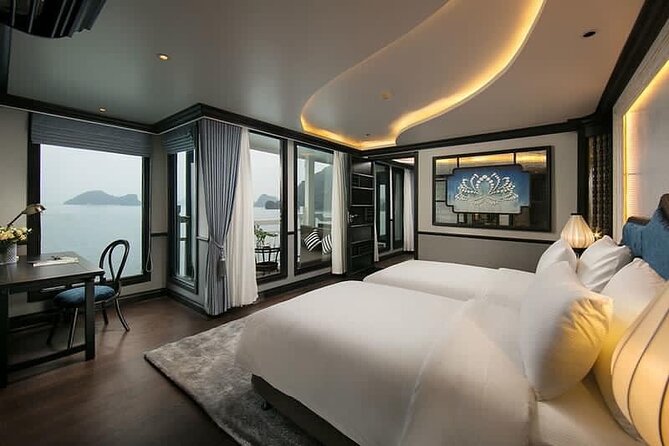 Halong Bay 2D1N Cruise Tour, Full Meals, Caves, Kayak &Transfer - Transfers, group size, and why logistics affect the whole trip
