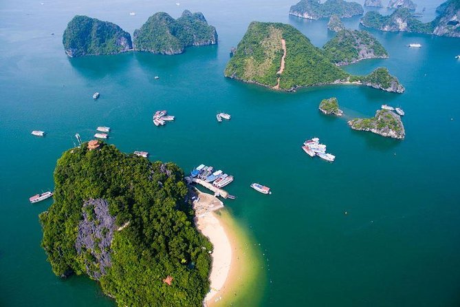 Halong Bay Cruise With Cave, Kayaking, Swimming - Buffet Lunch - Hang Luon Lagoon: kayak yourself or bamboo boat with local rowers