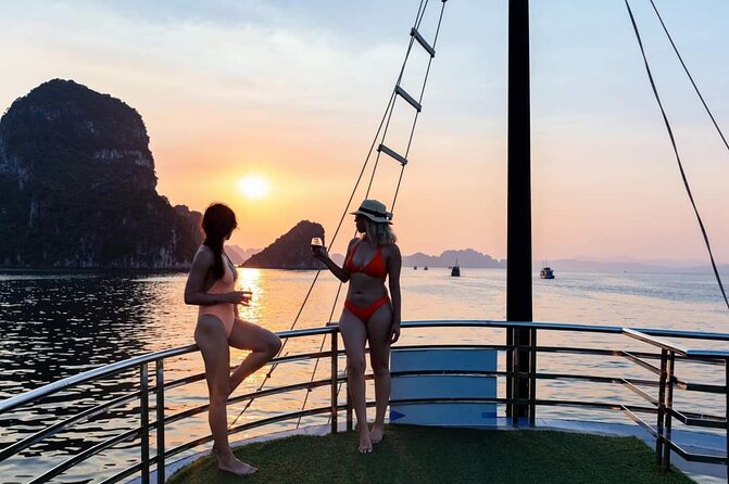 Halong Bay day cruise with Cave, Kayaking and Swimming on highway - Ti Top Island: Swim Time Plus the 420-Step Choice