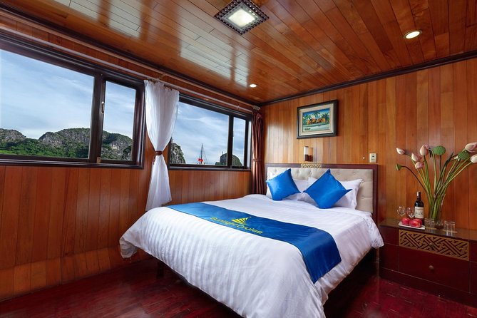 Halong bay Deluxe Cruise 2D/1N: Kayaking, swimming, Titop island & surprise cave - What to pack so Day 1 doesn’t steamroll you