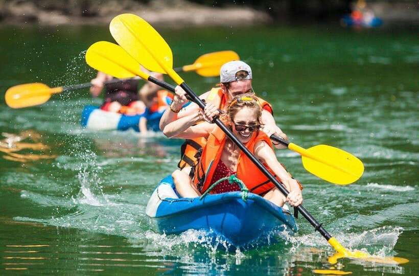 Halong Bay: Full-Day 4-Star Experience with Kayaking - Who this Ha Long day trip is best for
