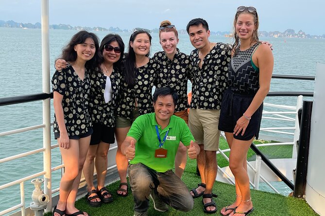 Halong Bay Full Day With 5 Star Cruise - Buffet Lunch - Luon Cave by kayak or bamboo boat: the lagoon part people remember