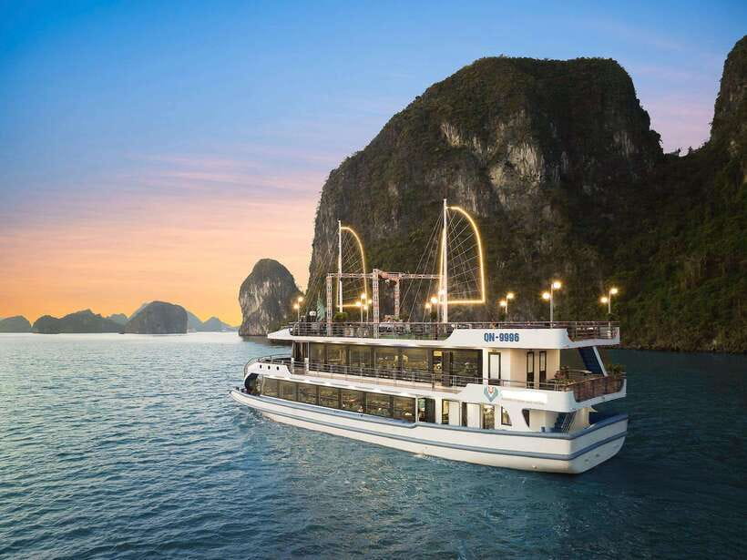 Halong Bay Luxury Cruise: Kayak&Swim,Cave, Party BEST SELLER - Who this cruise fits best (and who should skip it)