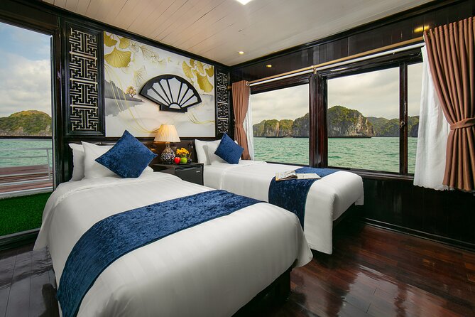 Halong Fantasea Cruise - 2 Days 1 Night - Ti Top Island: panoramic views plus a break from the cave