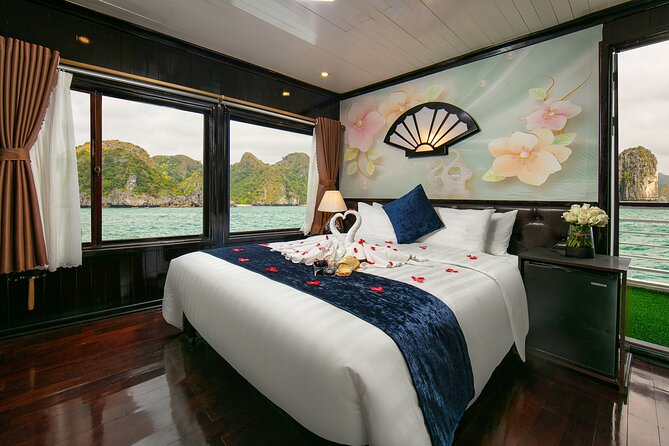 Halong Fantasea Cruise - 2 Days 1 Night - Tuan Chau harbor to the Fantasea boat: check-in without the headache