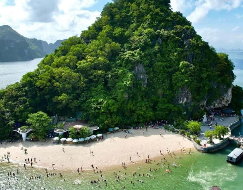 Halong Full Day Cruise: Kayak, Cave, Lunch, Beach & Island - Ha Long Bay Cruise Time: The Scenery That Does the Heavy Lifting