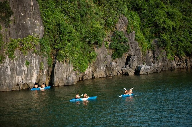 Halong full day standard group tour to Sung Sot Cave and Titop island - Boarding at Tuan Chau Harbor: cruise time that doesn’t drag