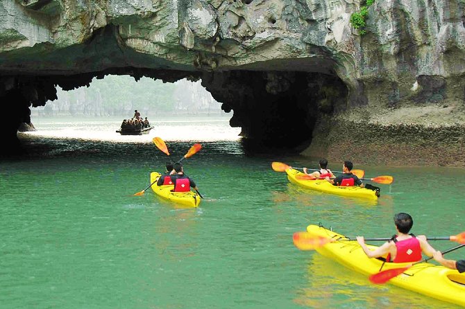 Halong Luxury Cruise Full Day Tour from Hanoi: All Inclusive - The On-Boat Experience: Luxury Comfort, Lunch, and Sunset Tea