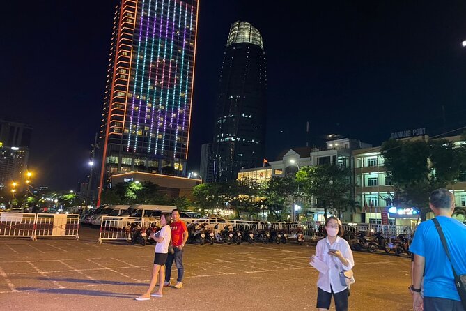 Han River by Night: Boat Trip Experience in Da Nang city, Vietnam - The Dragon Fire and water show: why this trip exists