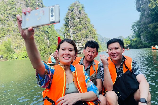 Hang Mua - Hoa Lu - Tam Coc Small Group Tour 8 People a Group - Hoa Lu Ancient Capital at 16:30: Where History Gets Specific