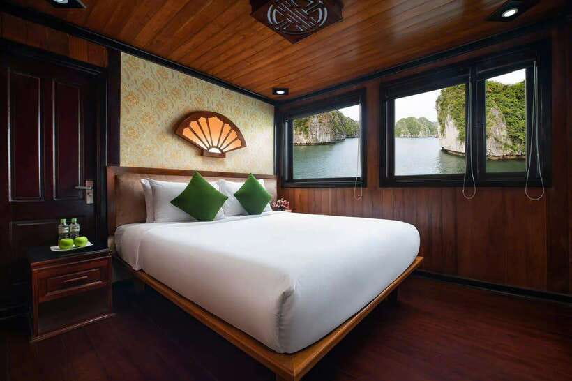 Hanoi: 2-Day Halong Bay Boutique Cruise with Kayaking - Cabins, cleanliness, and the reality of a boutique boat