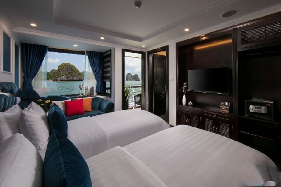 Hanoi: 3-Day Ha Long/Lan Ha Bay Cruise with Private Balcony - Day 3 Dark Cave and Bright Cave by Bamboo Boat: How to Manage Expectations