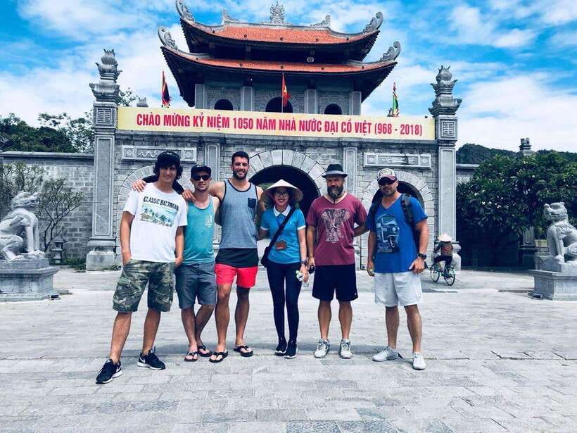 Hanoi: 3-Day Ninh Binh, Ha Long, & Lan Ha Bay Luxury Cruise - Comfort on board: luxury cruise vibes, panoramic views, and what to expect