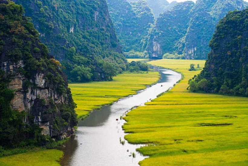 Hanoi: 3-Day Ninh Binh & HaLong Bay 5-Star Cruise - Day 3 on the water: Tra Bau kayaking and swimming or Trung Trang Cave on Cat Ba