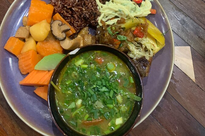 Hanoi: 7 Tasting Street Food Walking Tour and Train Street - Price and Value: Is $35 Worth It?
