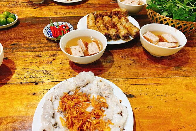 Hanoi: 7 Tasting Street Food Walking Tour and Train Street - Who This Tour Fits Best (And Who Might Prefer Something Else)