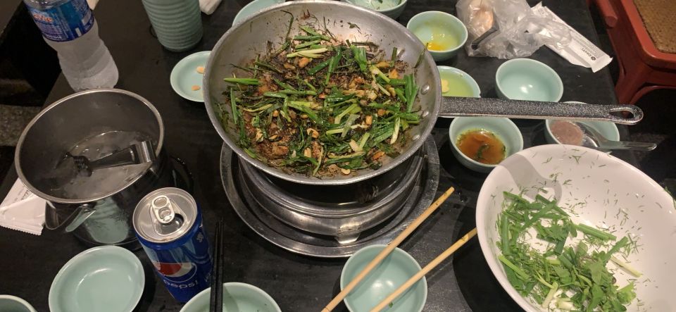 Hanoi: 7 Tastings Street Food Tour with Train Street - Group logistics you’ll actually notice