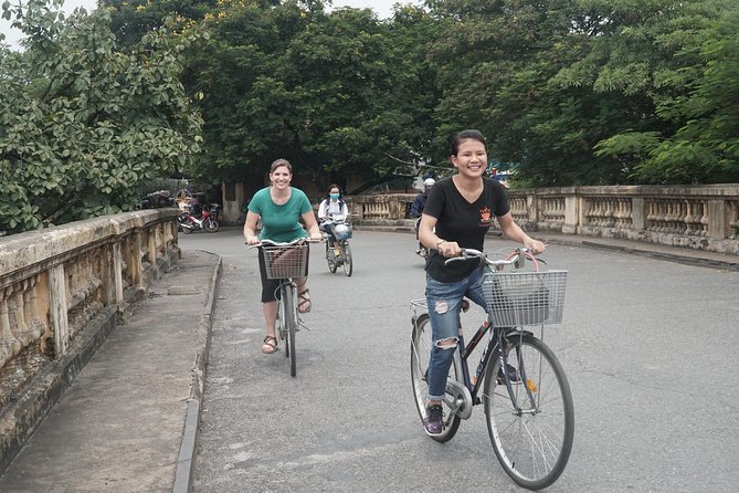 Hanoi Backstreet Bicycle Tour - Coffee time in the Old Quarter plus a peek at daily shop life