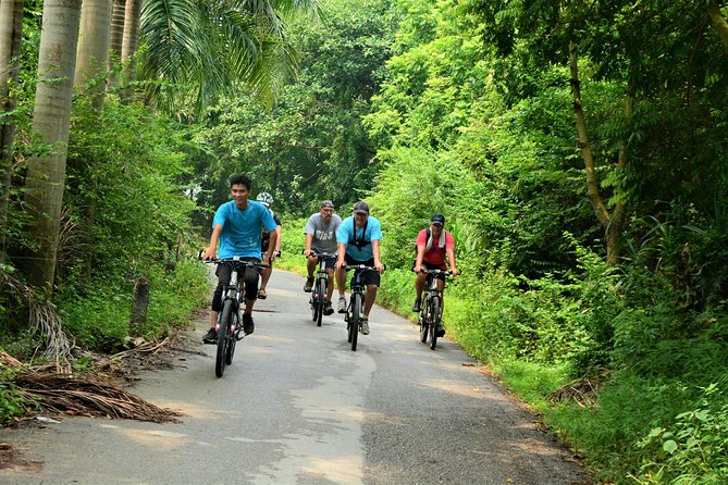 Hanoi Bicycle Tours: Half Day Bicycle Tours Hanoi Countryside - What happens before you start pedaling