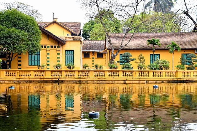 Hanoi City 1 Day Tour - Dền Ngọc Son on Hoan Kiem Lake: legend plus a scenic pause