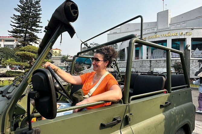Hanoi City Half-day Jeep Tour: Hanoi Food, Culture, Sight and Fun - The Jeep part: UAZ469 / Gaz69, pickup, and how it feels