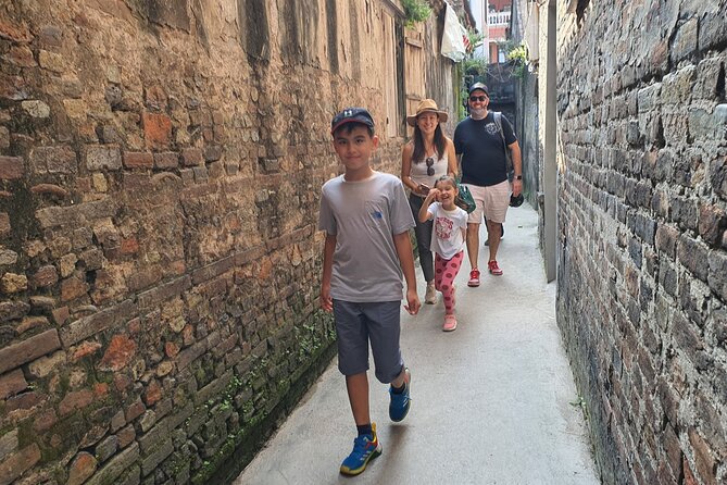 Hanoi City Tour : Hanoi Highlights and Hidden Gems - Ho Chi Minh Complex: Seeing the Symbol System in One Guided Circuit