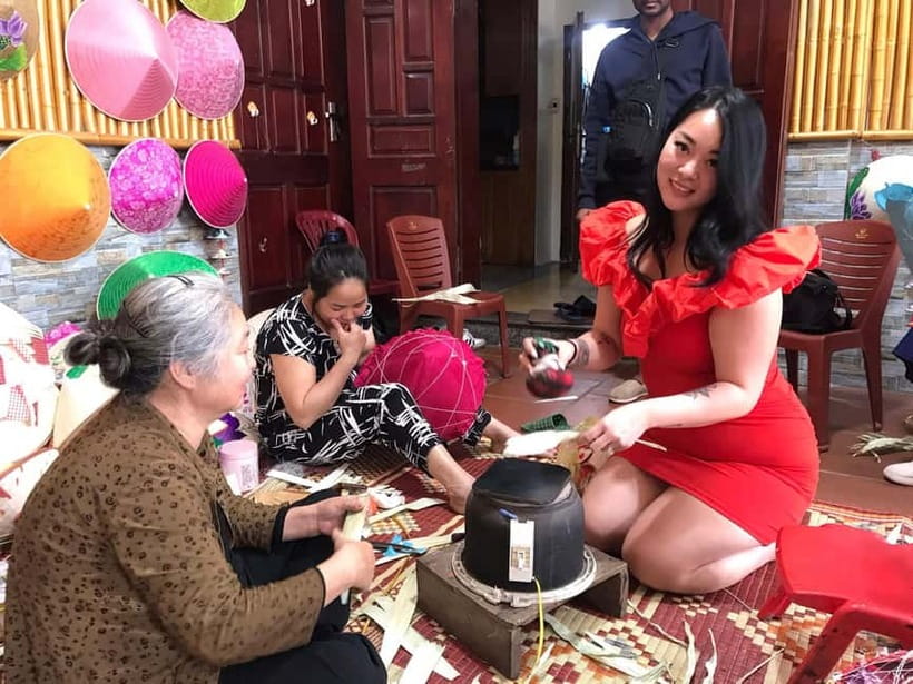 Hanoi: Conical Hat Village & Incense Village SMALL GROUP - Conical Hat Village: the craft you can actually see