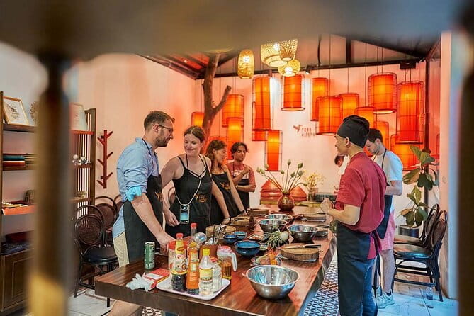 Hanoi: Cook 2–5 Vietnamese Dishes With Traditional Tea Ceremony - A Quiet Garden Villa Kitchen in Ba Đình