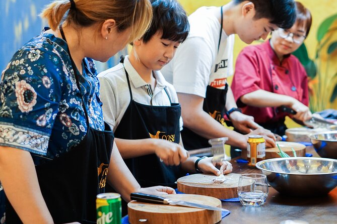Hanoi Cooking Class: Market Tour, Free Liquor & Coffee Tasting - Timing: 4.5 Hours, Transfers Included, and Weather Rules