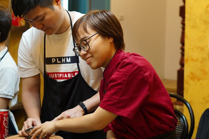 Hanoi Cooking Class: Market Tour, Free Liquor & Coffee Tasting - Knife Skills and Cooking Four Vietnamese Dishes