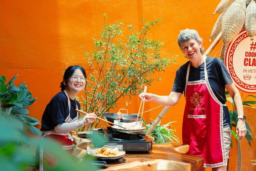 Hanoi Cooking Class: Market Tour, Free Recipe & Beverages - The Setting: A Peaceful Villa Makes the Morning Class Work