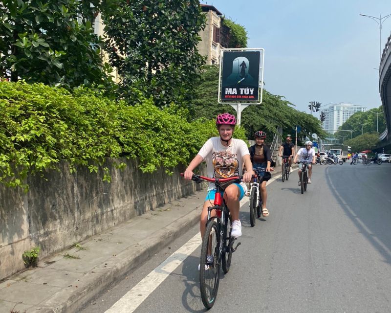 Hanoi Countryside Bicycle Tour - Pickup in the Old Quarter: smooth start, tight timing