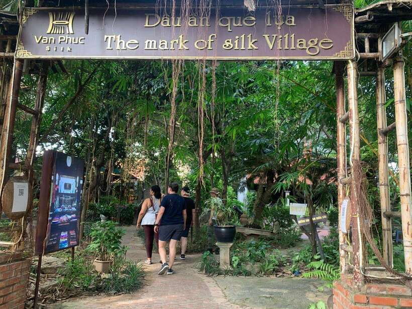 Hanoi Craft Village: Conical Hats, Incense, and Train Street - Who This Tour Fits Best (and Who Might Skip It)