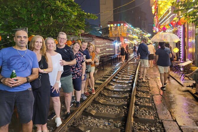 Hanoi Customized Street Food Walk with Train Street Experience - Key things you’ll notice on this Hanoi food-and-Train-Street walk